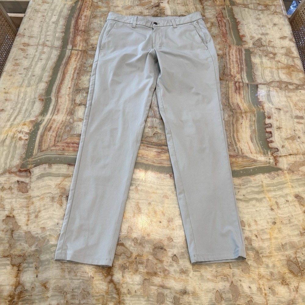 Lululemon ABC Pants Men's‎ 31x30 Gray Stretch Golf Casual Commission Warpstreme